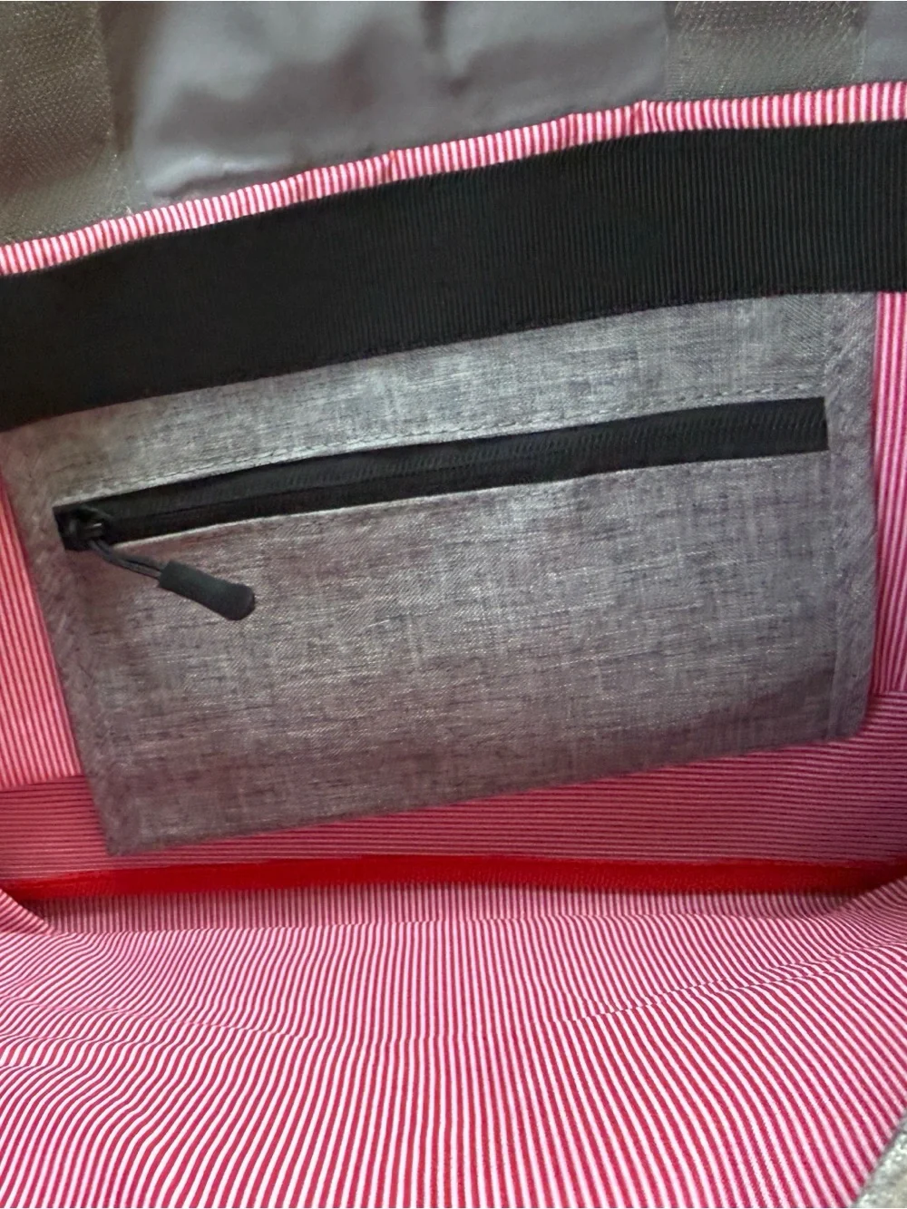 Journeyman Brand Gray Messenger Bag Herschel Style Tote 14.5” X 8.5” NWT
